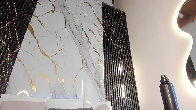 ebony hot1 online show from February 27, 2026, 1:22 pm