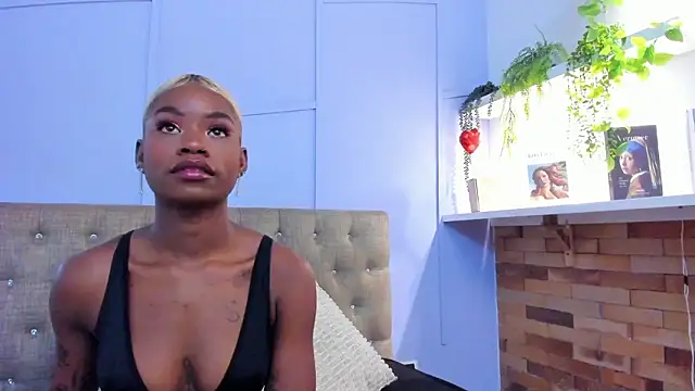 amber-hill online show from February 3, 2026, 6:13 pm