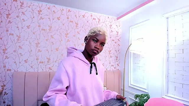 amber-hill online show from February 12, 2026, 5:07 am