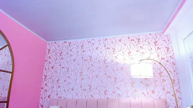 amber-hill online show from November 10, 2025, 7:08 pm