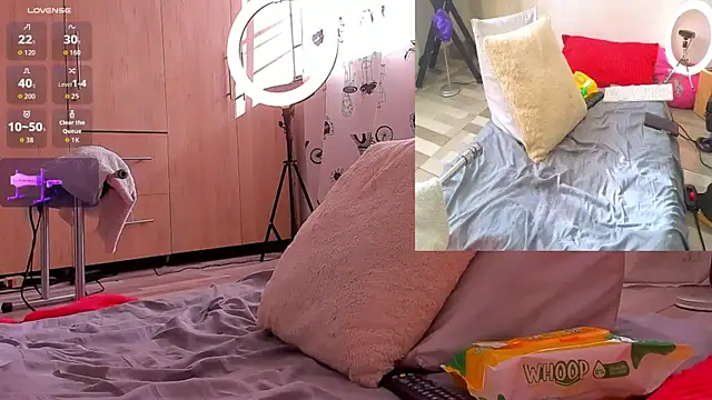 Snapshot of jolee__ chatting on February 22, 2026, 9:05 pm jolee online show from February 22, 2026, 9:05 pm