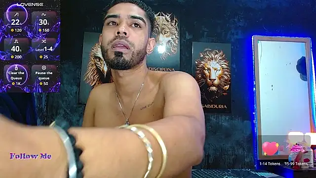 Snapshot of ryanse_hot chatting on November 28, 2025, 6:19 pm ryanse hot online show from November 28, 2025, 6:19 pm