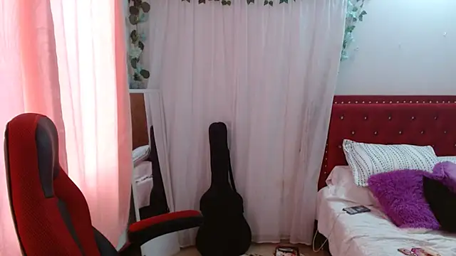 helenca43 online show from October 31, 2025, 12:57 pm