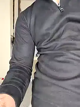 Snapshot of riya190 chatting on February 18, 2026, 6:26 pm riya190 online show from February 18, 2026, 6:26 pm