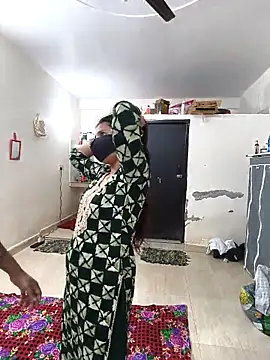 riya190 online show from March 3, 2025, 5:52 pm