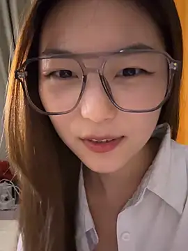 Sweet-Angel999 online show from October 23, 2025, 1:26 am