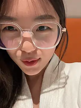 Sweet-Angel999 online show from February 19, 2025, 6:54 pm