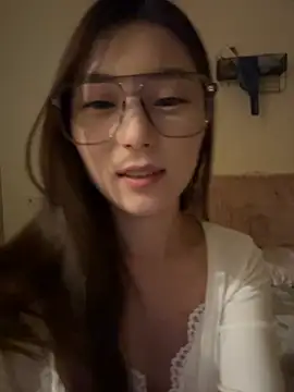 Sweet-Angel999 online show from October 28, 2025, 2:38 pm