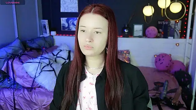 Snapshot of Lily_Moonlight chatting on February 20, 2026, 1:46 pm Lily Moonlight online show from February 20, 2026, 1:46 pm