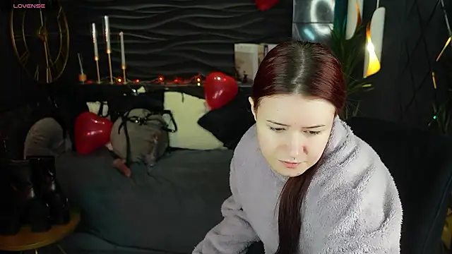 Snapshot of Lily_Moonlight chatting on February 8, 2026, 7:17 am Lily Moonlight online show from February 8, 2026, 7:17 am