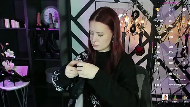 Snapshot of Lily_Moonlight chatting on February 28, 2026, 1:44 pm Lily Moonlight online show from February 28, 2026, 1:44 pm