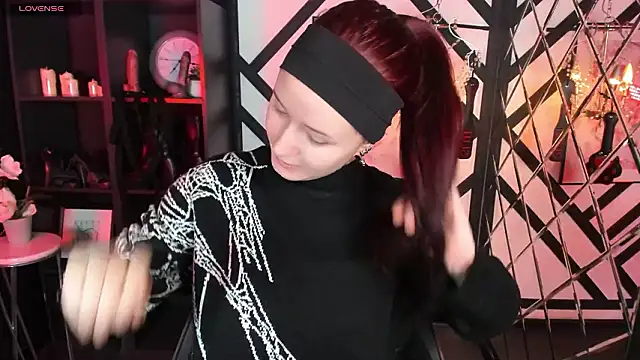 Snapshot of Lily_Moonlight chatting on February 27, 2026, 8:14 am Lily Moonlight online show from February 27, 2026, 8:14 am