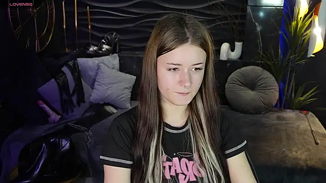 Snapshot of Lily_Moonlight chatting on January 26, 2025, 6:59 am Lily Moonlight online show from January 26, 2025, 6:59 am