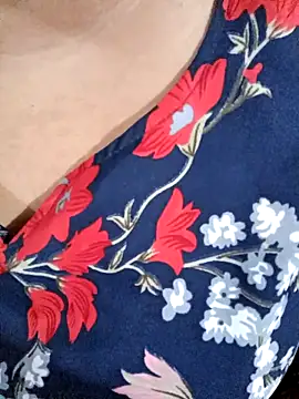 Beautyy38 online show from November 18, 2025, 3:10 am