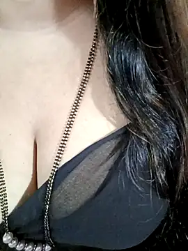 Beautyy38 online show from October 27, 2025, 3:07 am