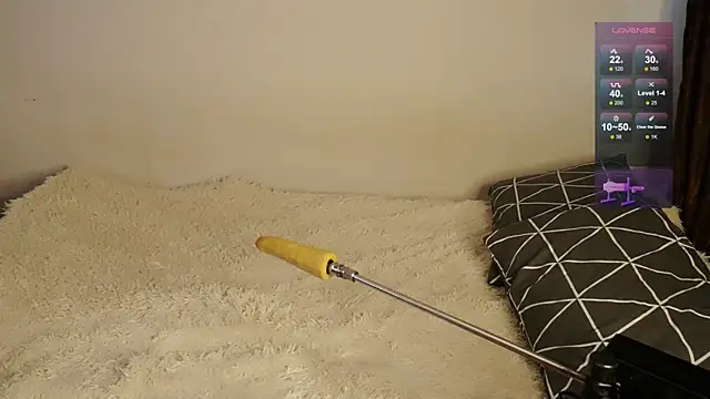 ley tori online show from April 4, 2026, 2:51 am