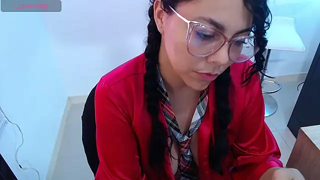 Snapshot of Mailywindsor chatting on January 23, 2025, 2:50 pm Mailywindsor online show from January 23, 2025, 2:50 pm