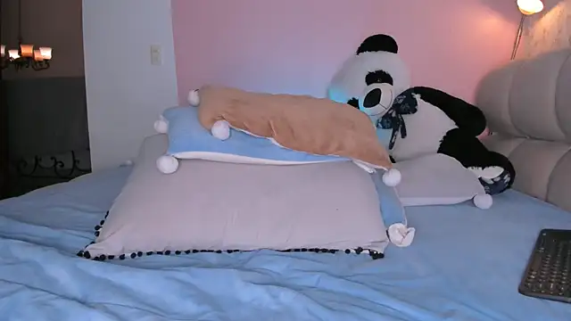 kitty miaa online show from January 29, 2025, 2:40 am