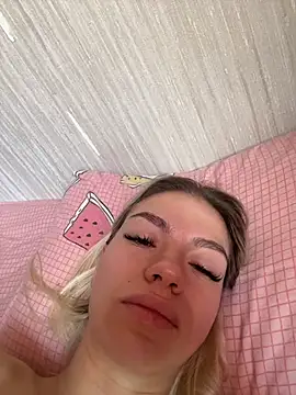 -Sexy Barbie- online show from November 7, 2025, 3:11 am