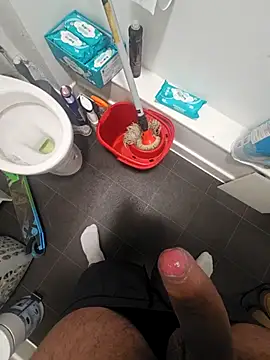 eric69 69 online show from February 1, 2026, 8:40 pm