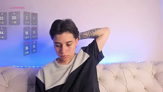  lujan  online show from March 5, 2025, 11:16 pm