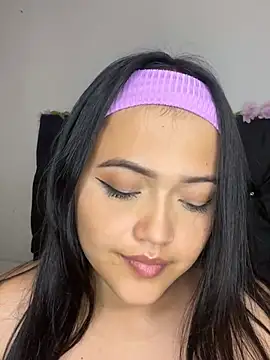 Snapshot of alisson_carolina73 chatting on February 10, 2025, 3:46 am alisson carolina73 online show from February 10, 2025, 3:46 am