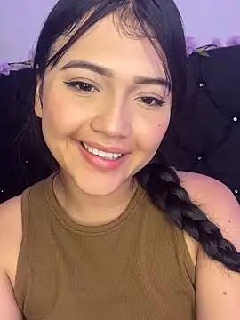 Snapshot of alisson_carolina73 chatting on February 9, 2025, 3:32 am alisson carolina73 online show from February 9, 2025, 3:32 am