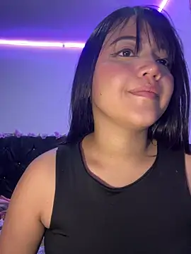 Snapshot of alisson_carolina73 chatting on February 25, 2025, 5:08 am alisson carolina73 online show from February 25, 2025, 5:08 am