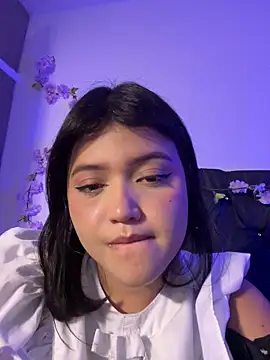 Snapshot of alisson_carolina73 chatting on October 5, 2025, 3:30 am alisson carolina73 online show from October 5, 2025, 3:30 am