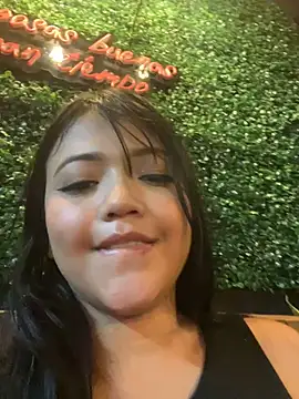 Snapshot of alisson_carolina73 chatting on February 16, 2025, 4:53 am alisson carolina73 online show from February 16, 2025, 4:53 am