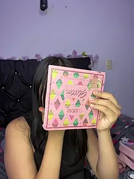 Snapshot of alisson_carolina73 chatting on March 17, 2025, 4:08 am alisson carolina73 online show from March 17, 2025, 4:08 am