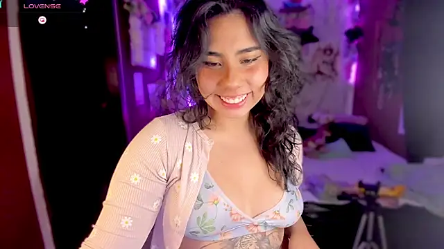 kiki cavilll online show from January 15, 2025, 12:30 am