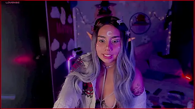 kiki cavilll online show from October 16, 2025, 1:41 pm