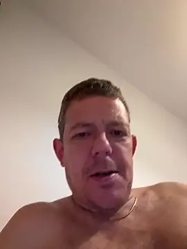 mrwright878787 online show from April 5, 2026, 7:20 pm