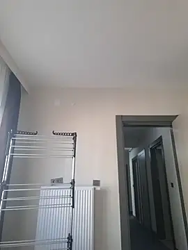 cansuozell online show from November 17, 2025, 6:50 am