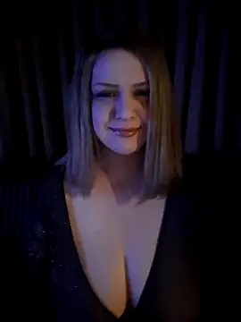 cansuozell online show from March 4, 2026, 4:37 pm