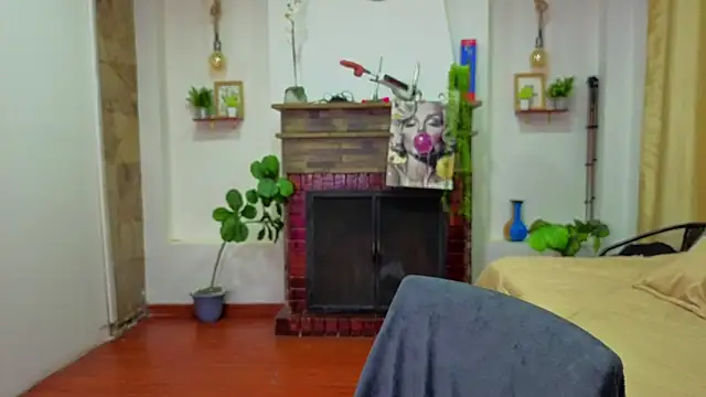 dulce celeste15 online show from January 13, 2026, 5:28 pm