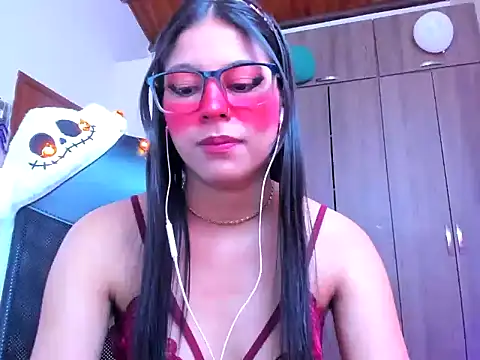  ALLYSON18  online show from October 28, 2025, 11:53 am