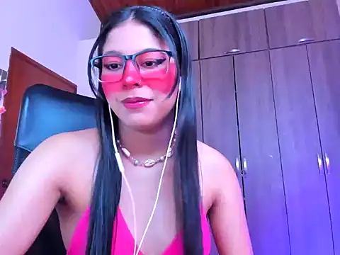  ALLYSON18  online show from September 18, 2025, 11:24 am