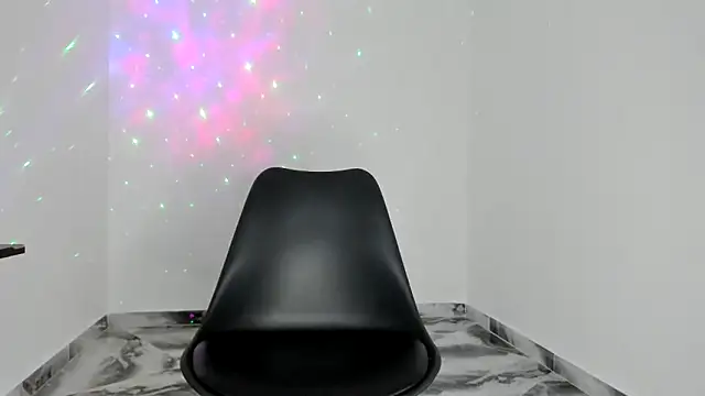 mikee scooth online show from April 7, 2026, 6:10 pm