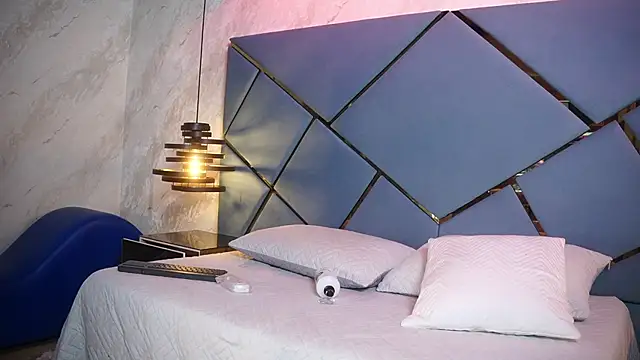 ammy durand online show from February 24, 2026, 7:15 pm