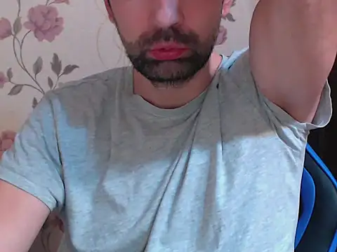 Leo 1617 online show from February 15, 2026, 11:25 pm