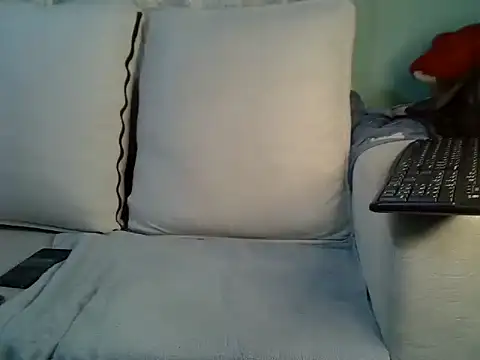 Caryyyl online show from January 8, 2026, 7:03 am