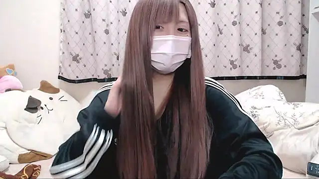  hiyor  online show from March 6, 2026, 5:08 pm