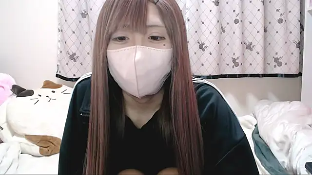  hiyor  online show from January 11, 2026, 7:32 pm