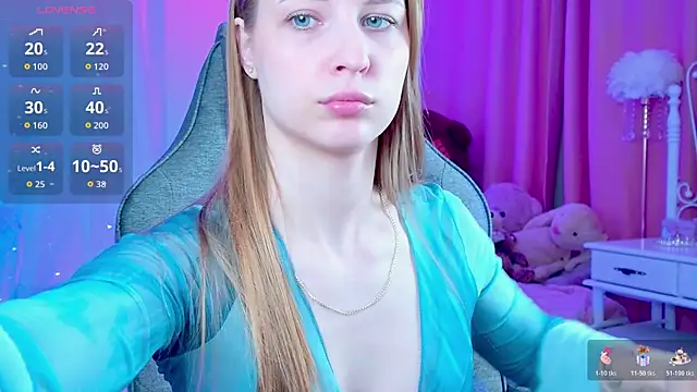 CuteMousee online show from November 5, 2025, 11:13 am