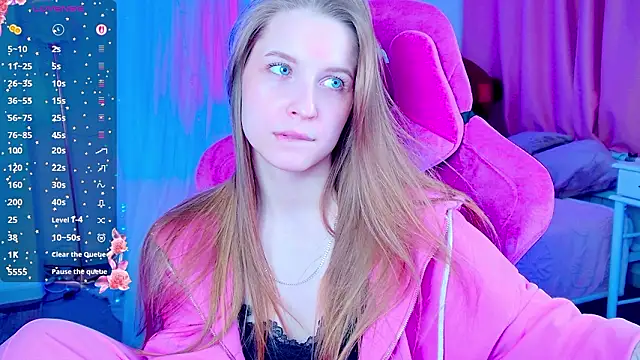 CuteMousee online show from March 21, 2026, 9:36 am