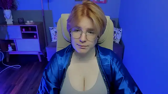 Java fire online show from November 3, 2025, 8:23 pm