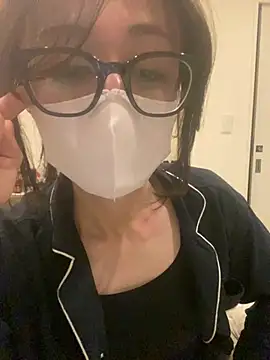 Snapshot of mel__mel chatting on March 18, 2026, 12:08 pm mel mel online show from March 18, 2026, 12:08 pm