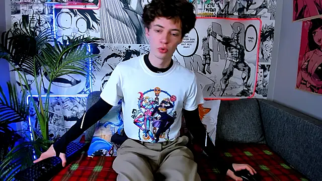 Snapshot of LukeSweet chatting on February 2, 2026, 10:47 am LukeSweet online show from February 2, 2026, 10:47 am